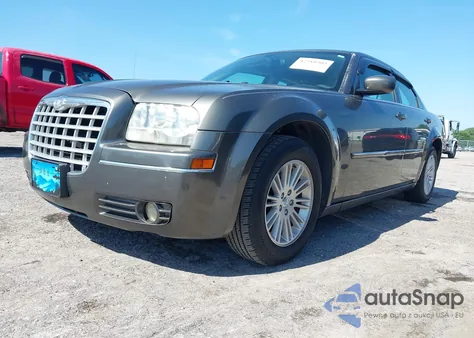 2008 Chrysler 300 Touring from USA, damaged, VIN 2C3KA53GX8H255648